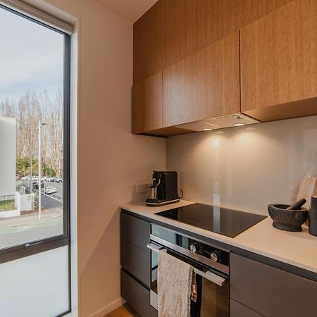 Chic And Contemporary Living At Cambridge Terrace Villa Christchurch Ngoại thất bức ảnh