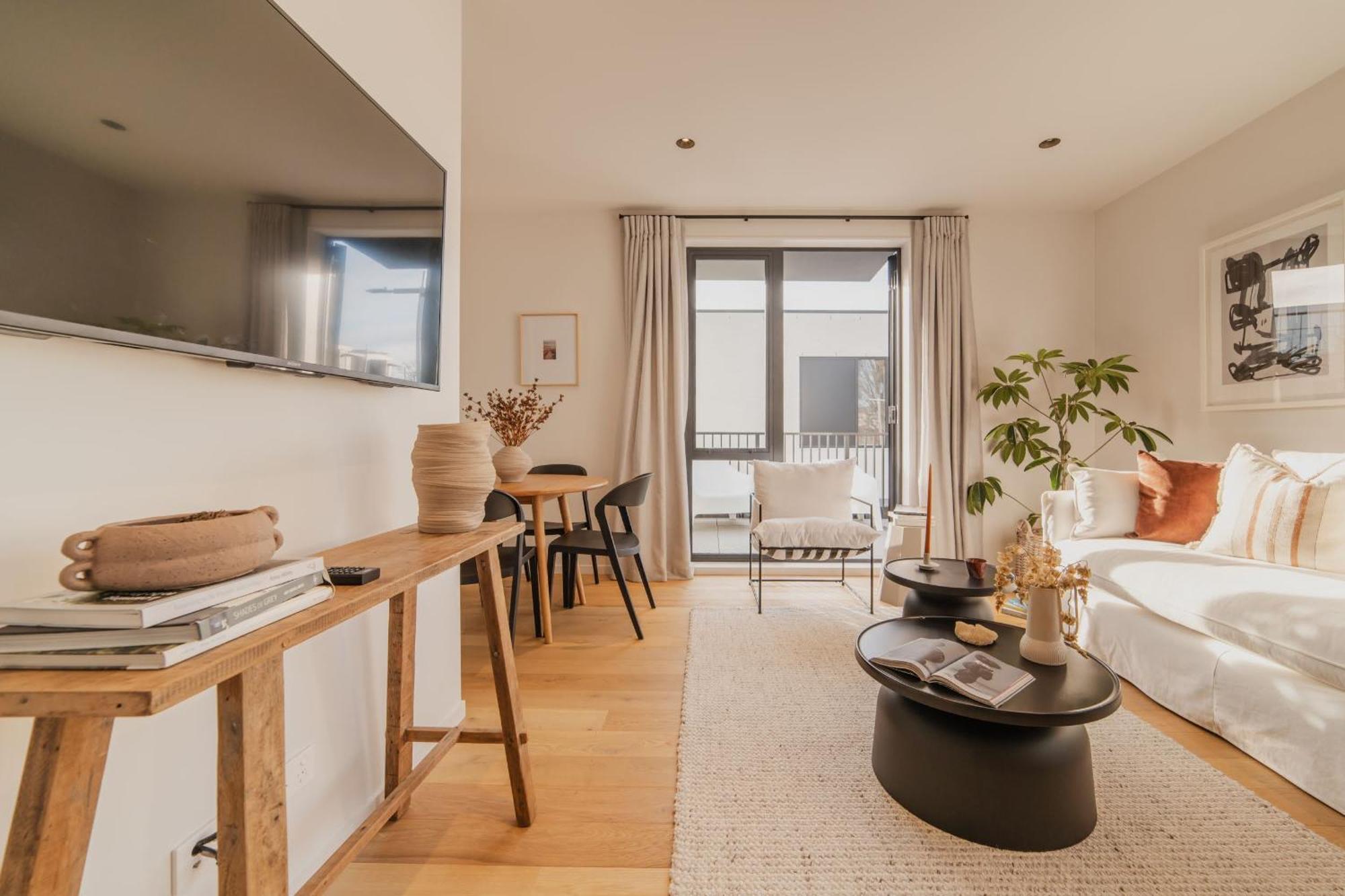 Chic And Contemporary Living At Cambridge Terrace Villa Christchurch Ngoại thất bức ảnh