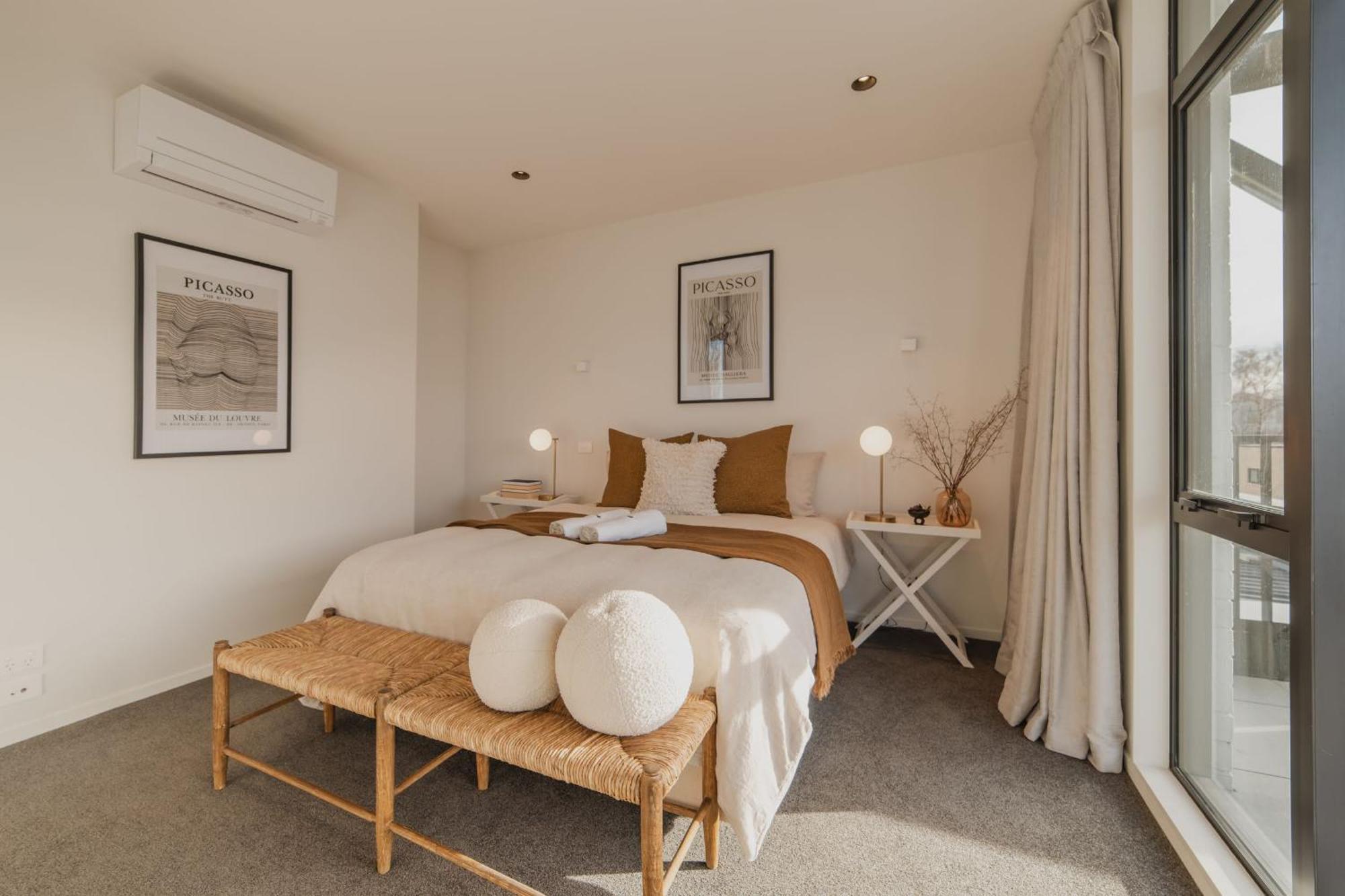 Chic And Contemporary Living At Cambridge Terrace Villa Christchurch Ngoại thất bức ảnh