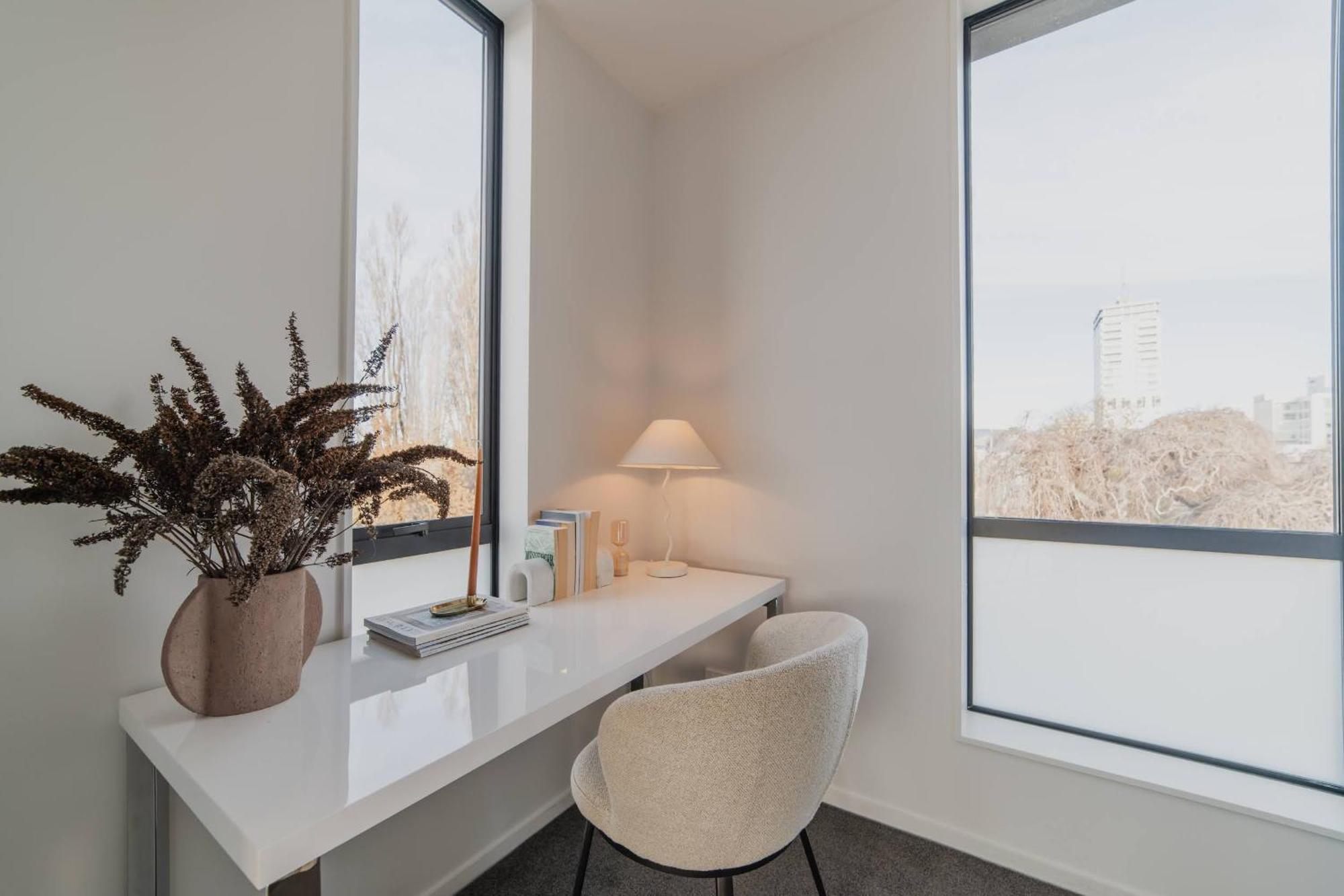 Chic And Contemporary Living At Cambridge Terrace Villa Christchurch Ngoại thất bức ảnh