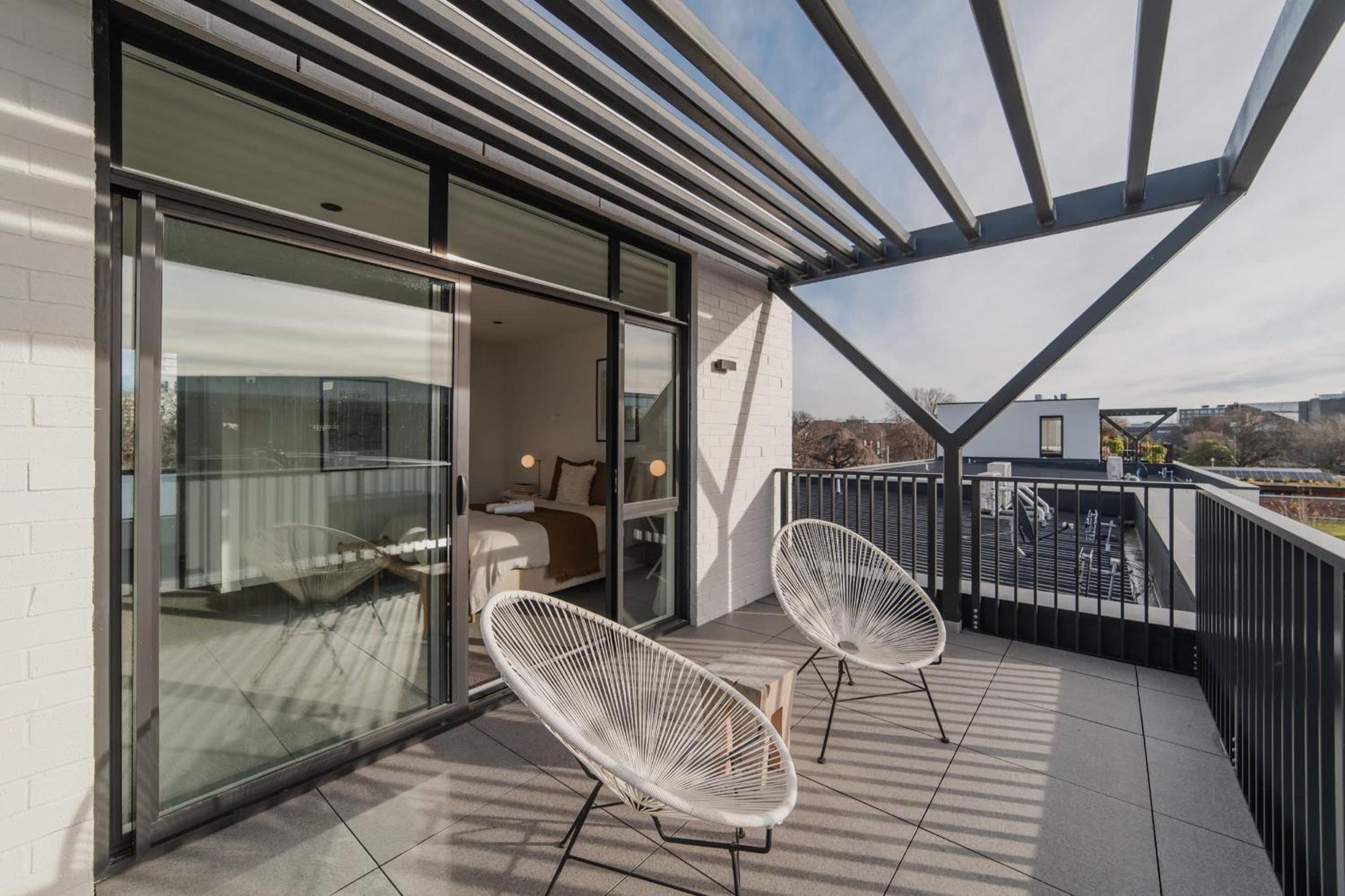 Chic And Contemporary Living At Cambridge Terrace Villa Christchurch Ngoại thất bức ảnh